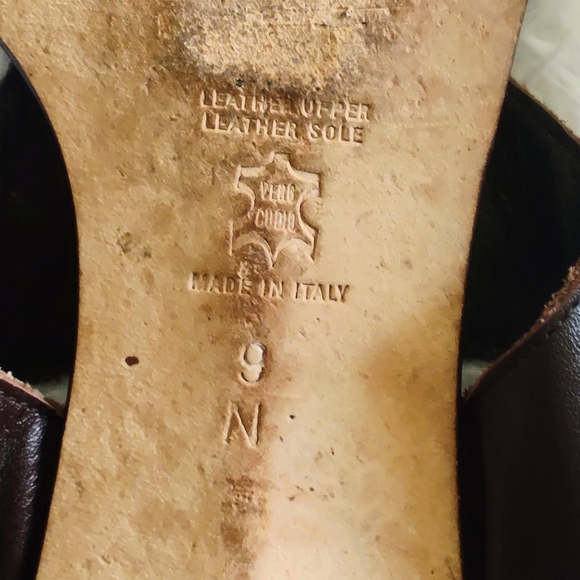 Vintage Talbot's Brown Leather Thong Sandals Size 9 N - Picture 3 of 9